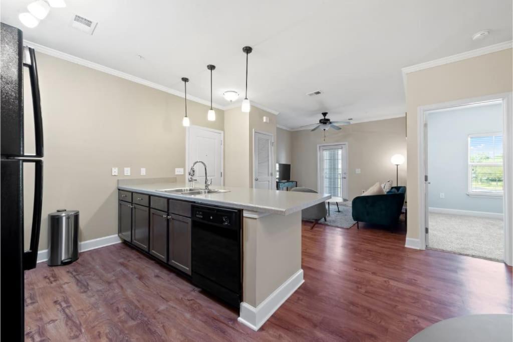 Viagem Perfect 1Br With Balcony Pool And Gym Apartment Myrtle Beach Bagian luar foto