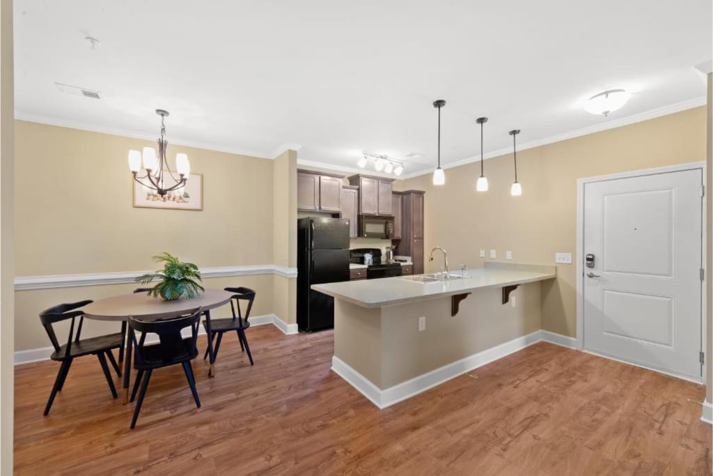 Viagem Perfect 1Br With Balcony Pool And Gym Apartment Myrtle Beach Bagian luar foto
